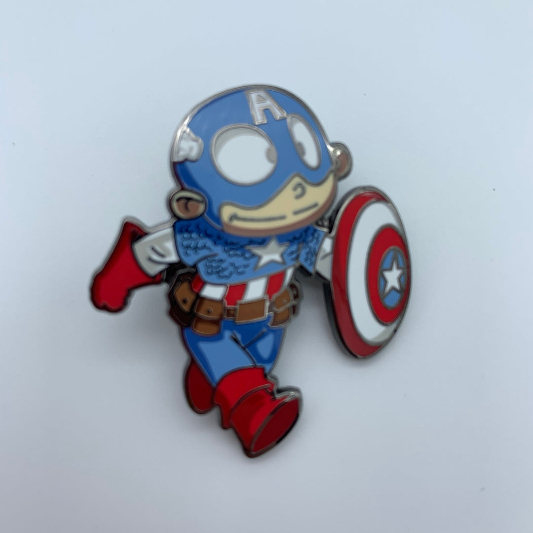 SDCC deals 2019 Skottie Young Marvel DeadPool with Big Gun Jumbo Pin